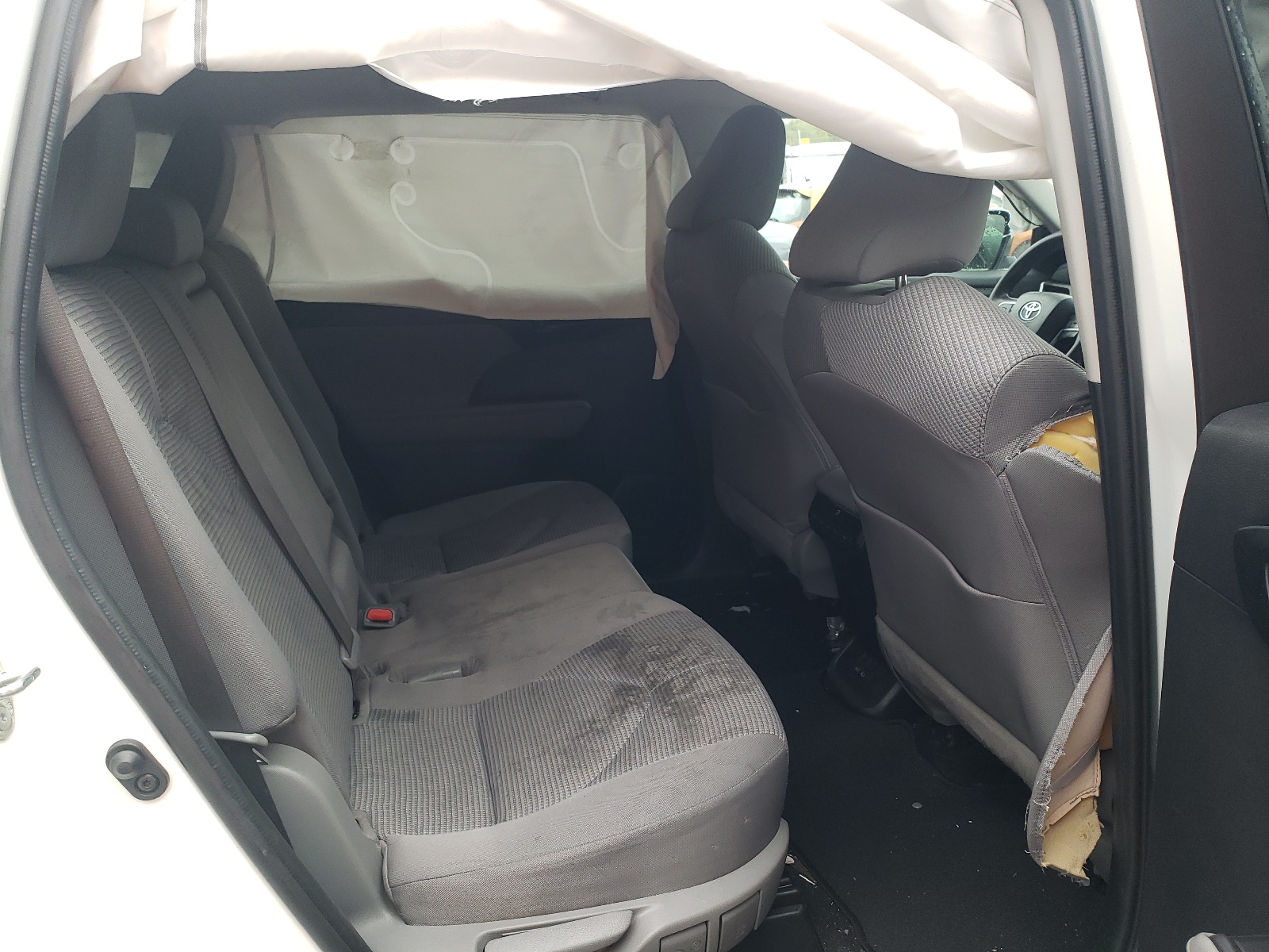 5TDCZRBH1NS167062 2022 Toyota Highlander L