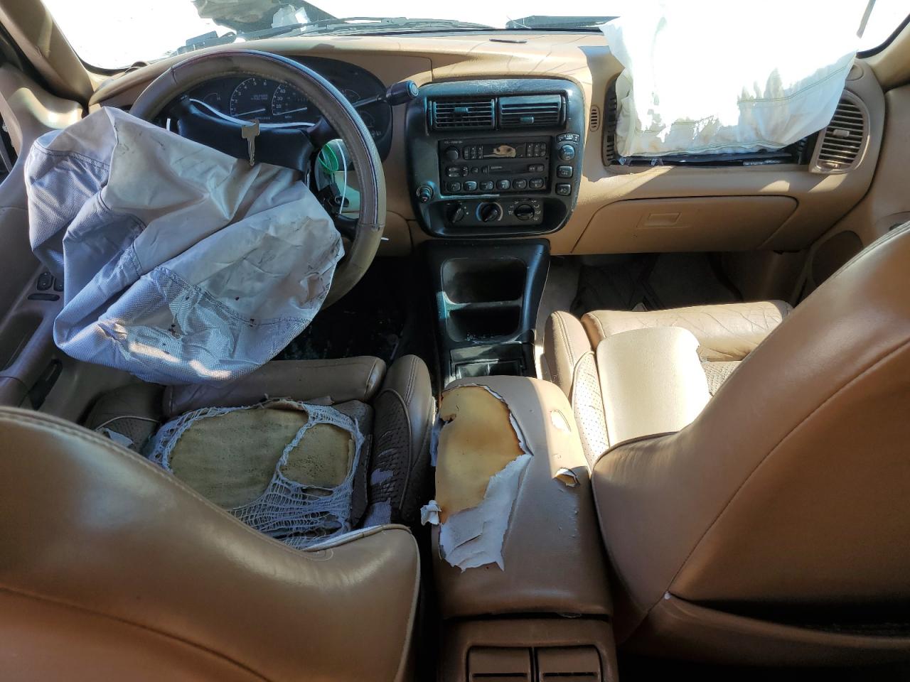 1996 Ford Explorer VIN: 1FMDU32X9TUD66999 Lot: 55616474