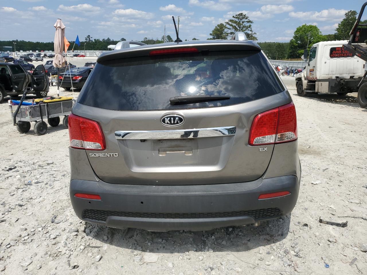 2013 Kia Sorento - Image 6