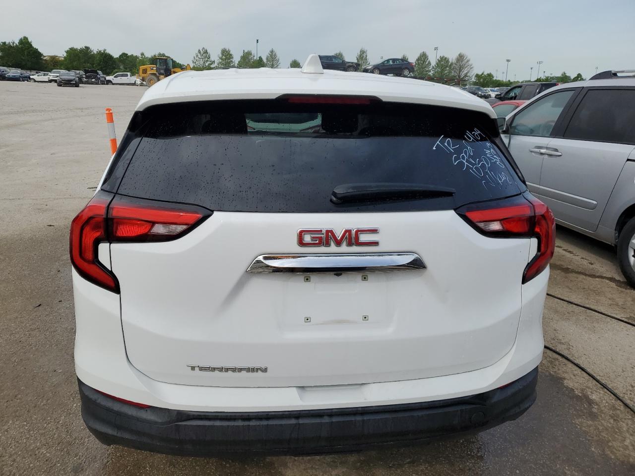 3GKALMEV9KL100423 2019 GMC Terrain Sle