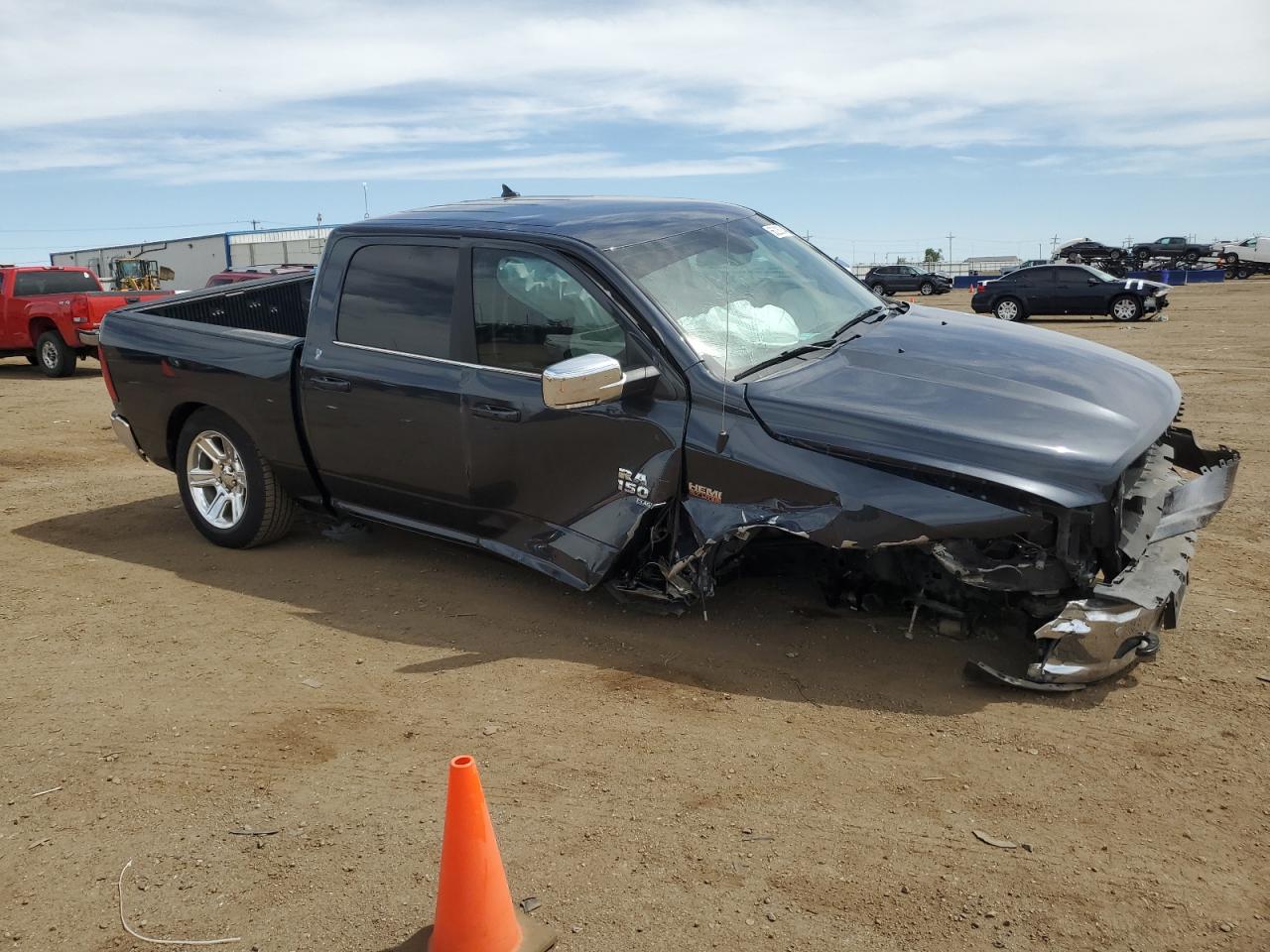 2019 RAM 1500 - Image 4