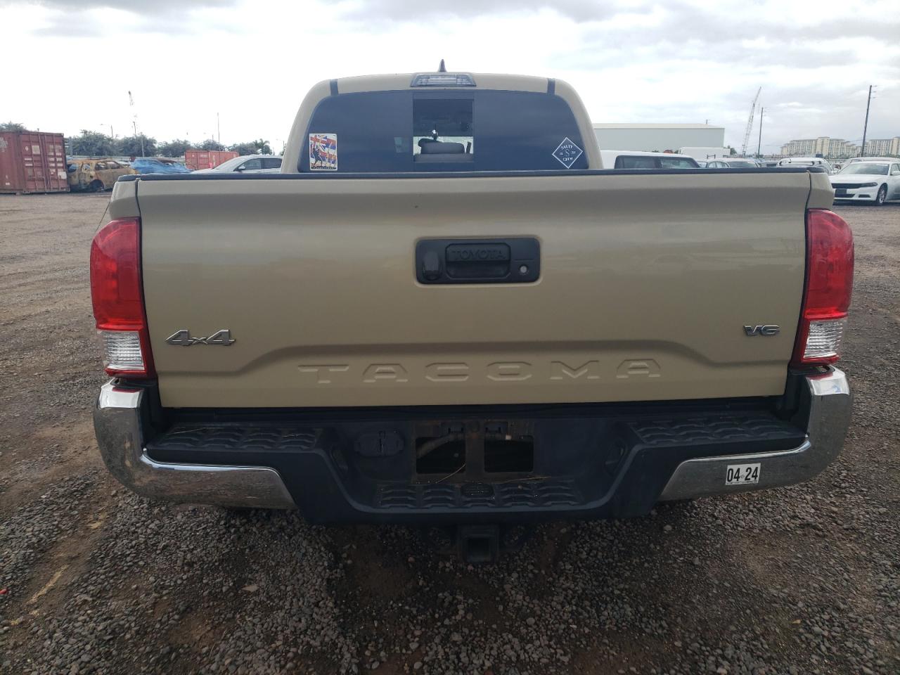 3TMDZ5BN1HM024698 2017 Toyota Tacoma Double Cab