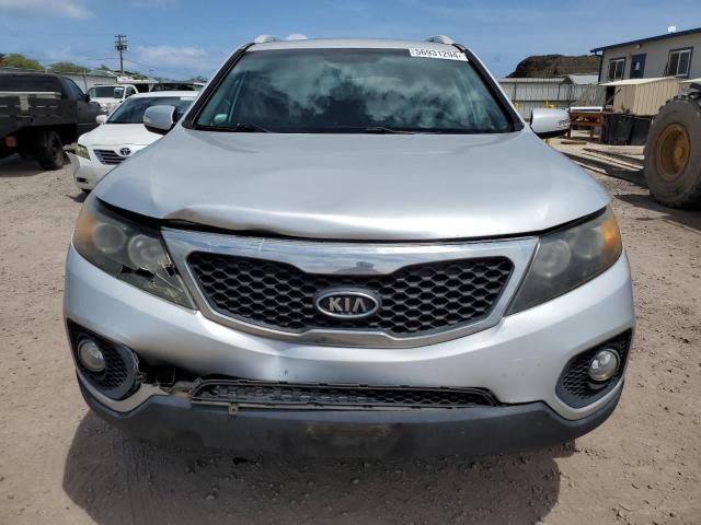  KIA SORENTO 2012 Серебристый