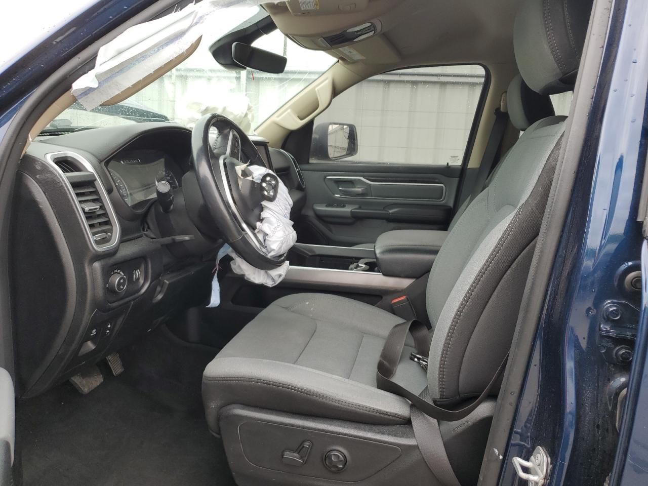 2020 Ram 1500 Big Horn/Lone Star VIN: 1C6SRFMT5LN204622 Lot: 55932754