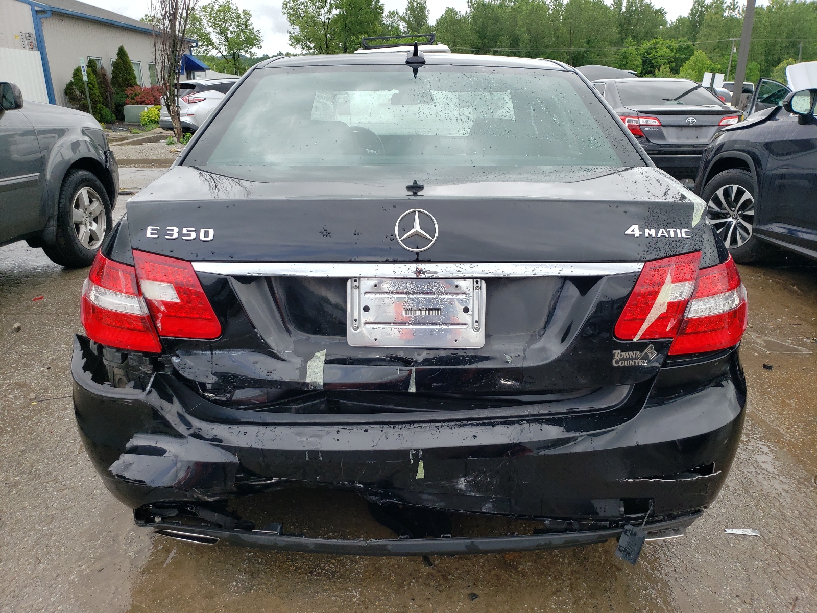 WDDHF8JB8DA740207 2013 Mercedes-Benz E 350 4Matic