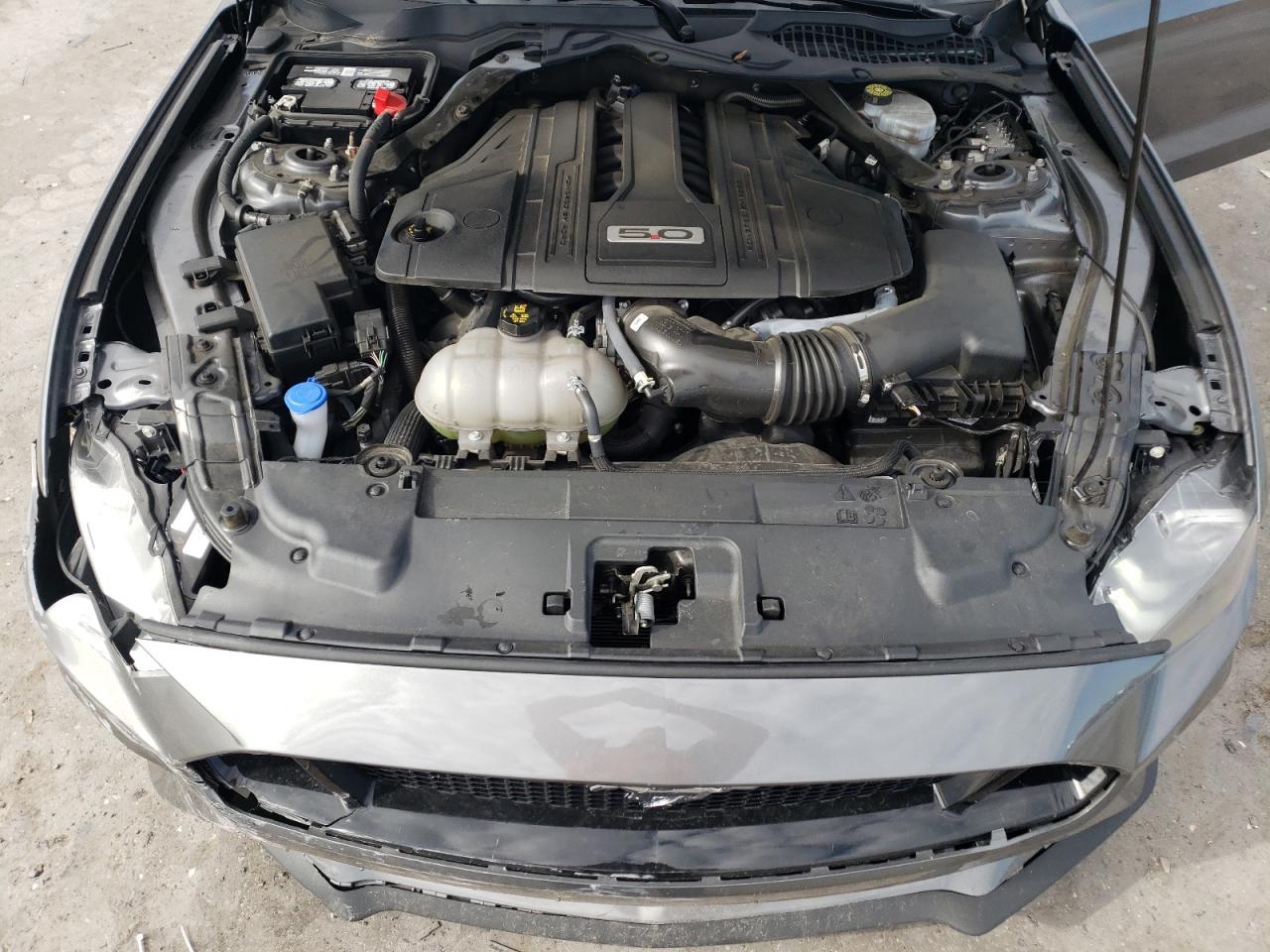 2022 Ford Mustang - Image 13