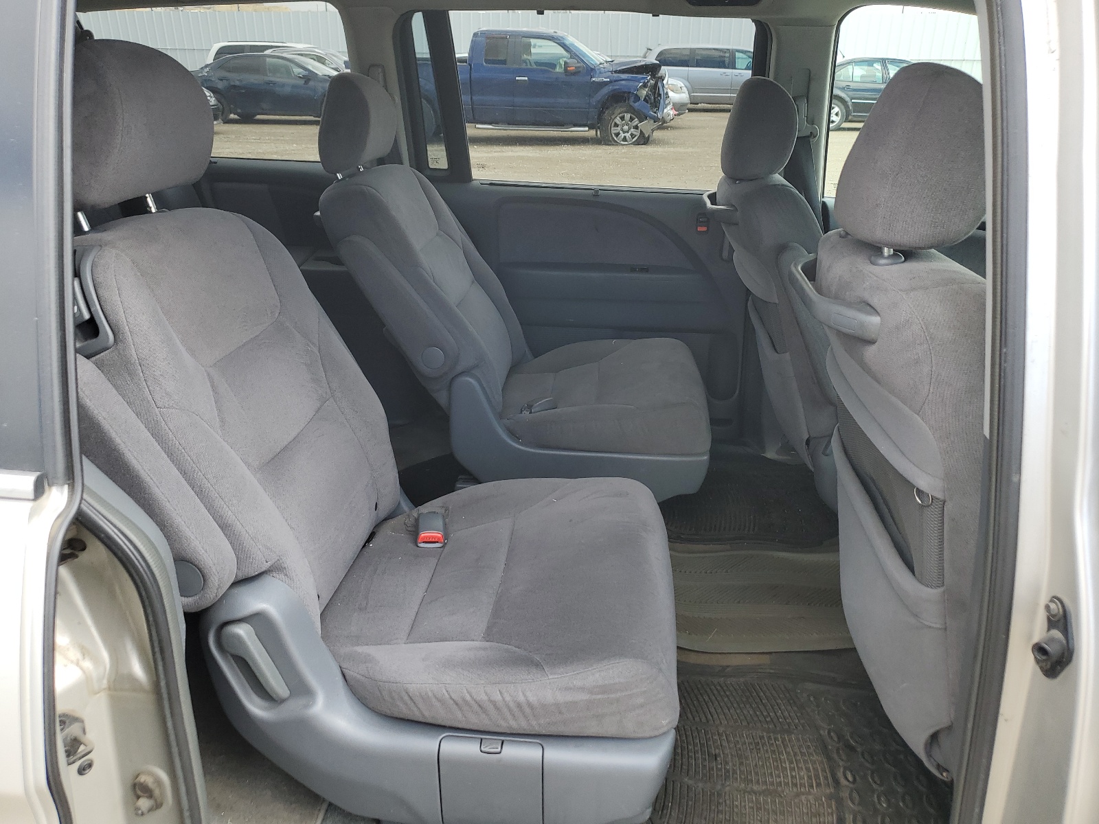 5FNRL38415B508736 2005 Honda Odyssey Ex