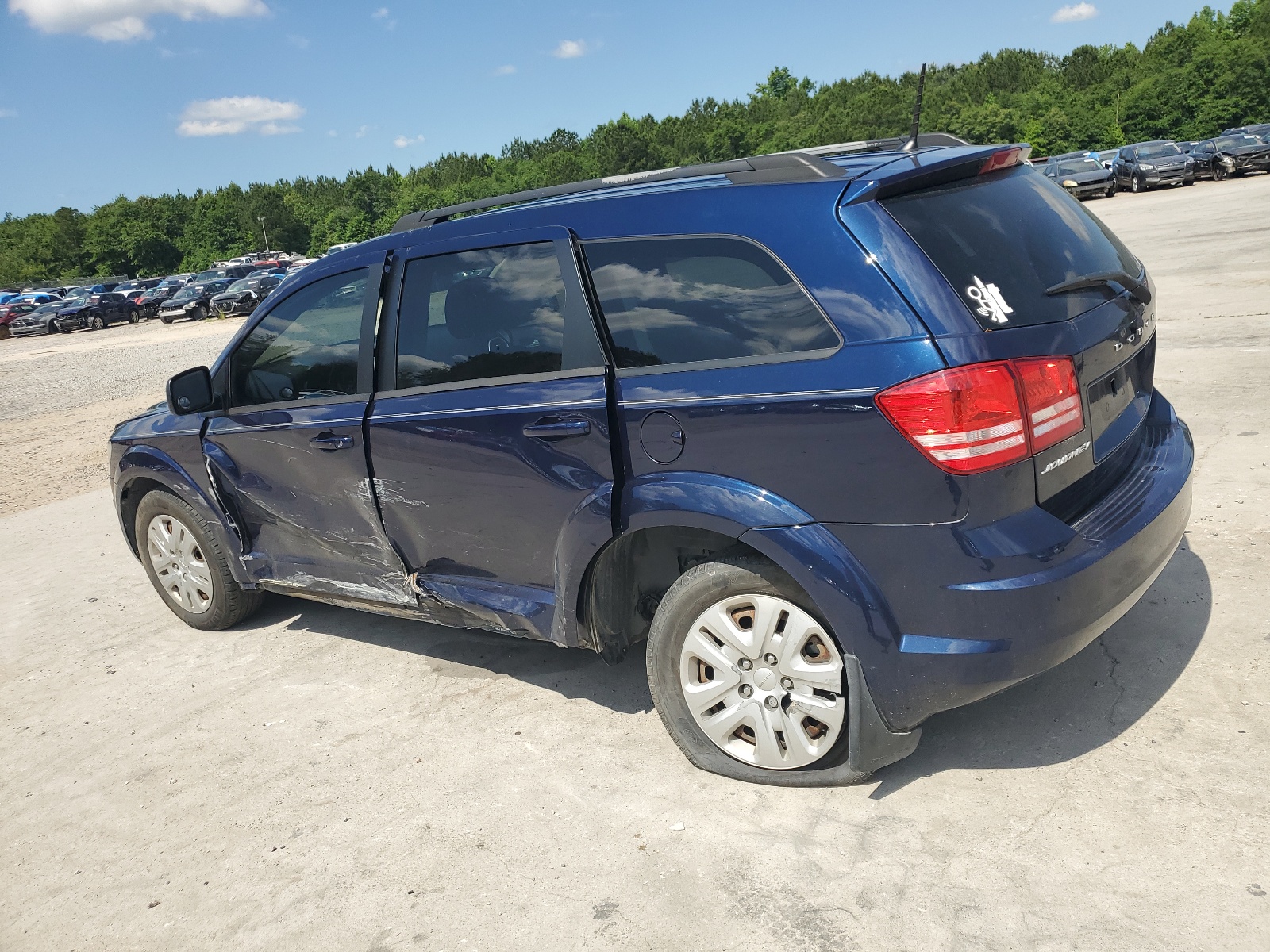 2018 Dodge Journey Se vin: 3C4PDCAB2JT508172