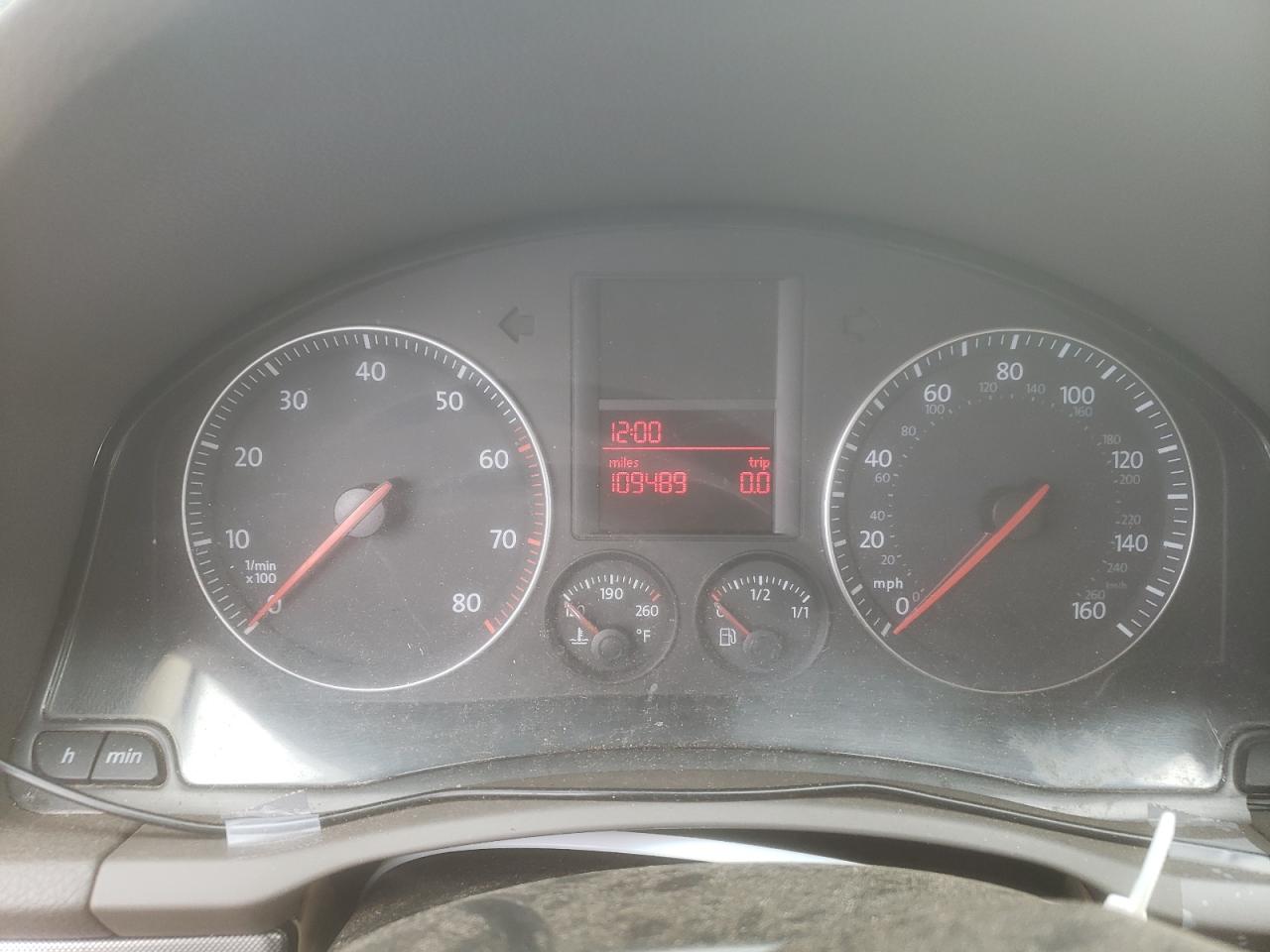 2006 Volkswagen Jetta 2.5 Option Package 1 VIN: 3VWSF71K96M777697 Lot: 55710564