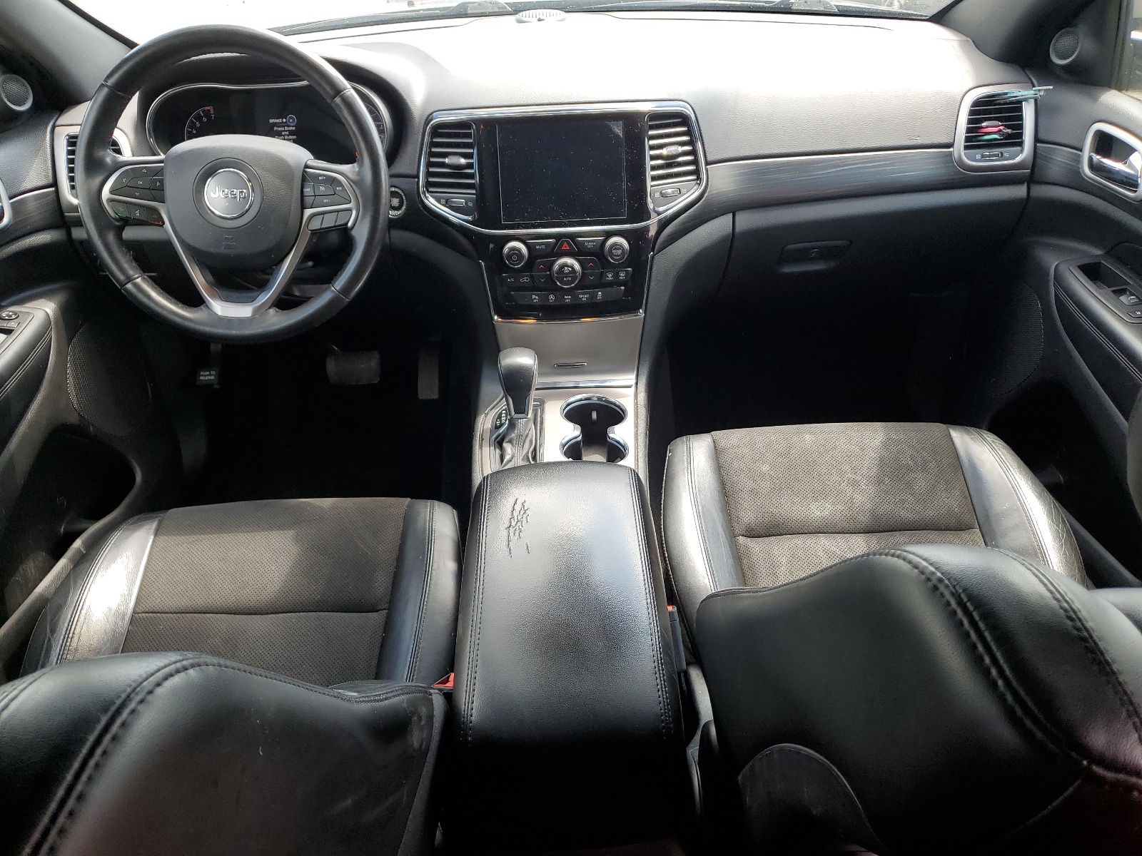 1C4RJFAG7MC530151 2021 Jeep Grand Cherokee Laredo