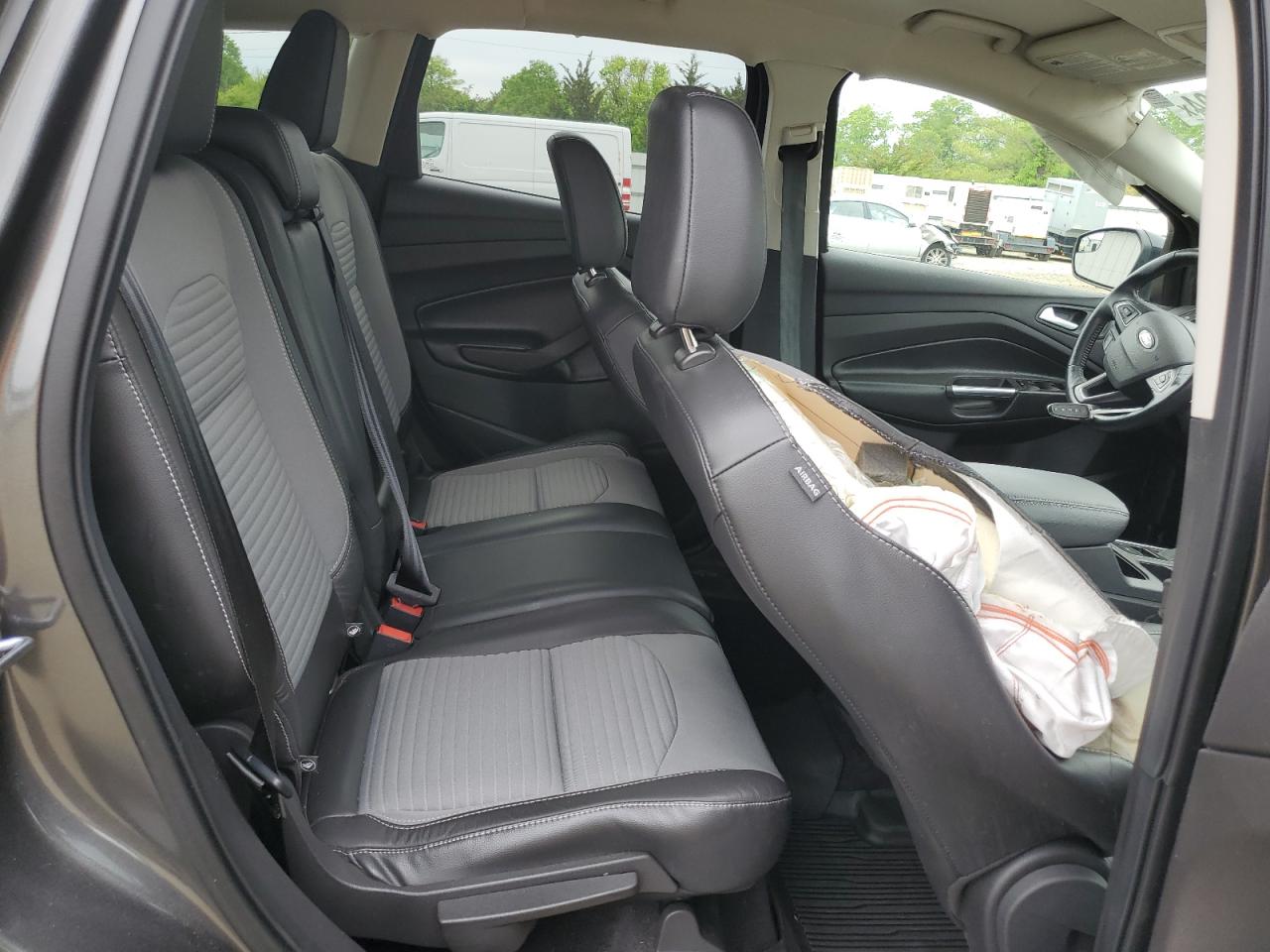 2019 Ford Escape Se VIN: 1FMCU9GD9KUA09172 Lot: 54345904