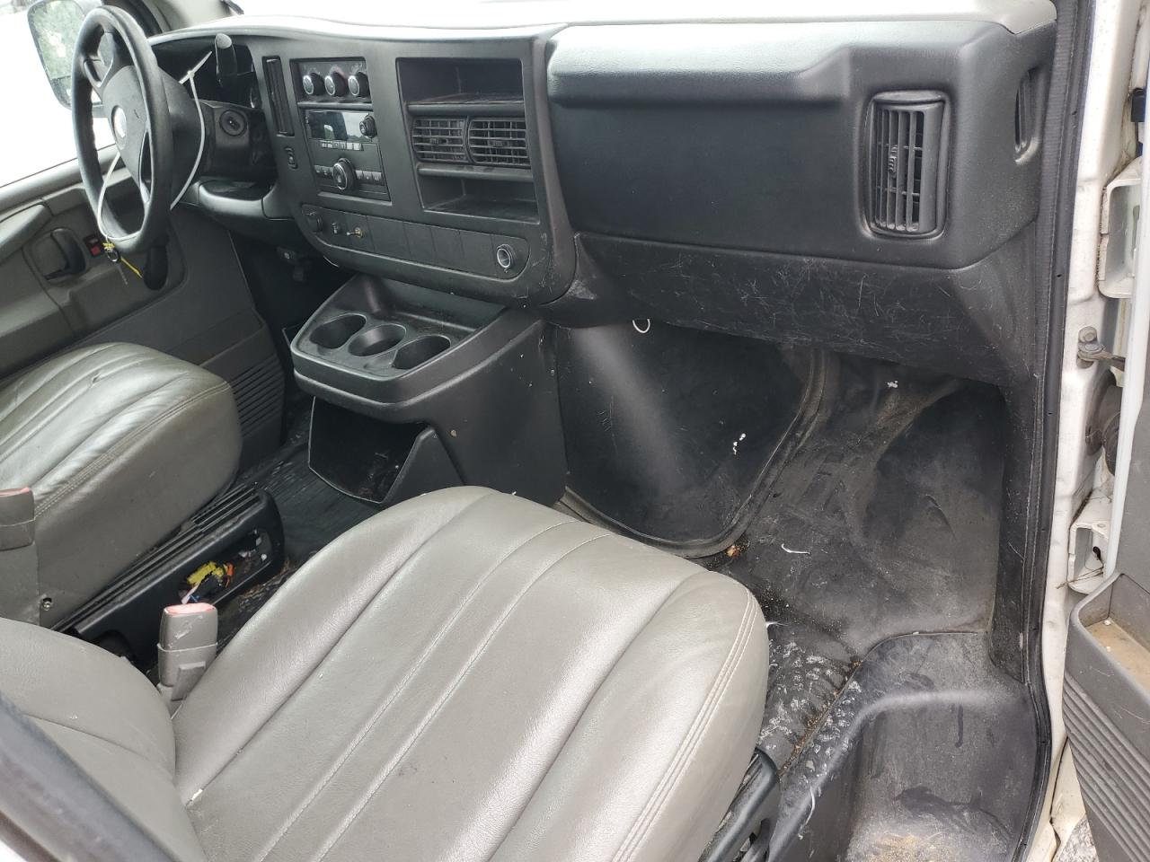 2013 Chevrolet Express G2500 VIN: 1GCWGFBA6D1128550 Lot: 53007264