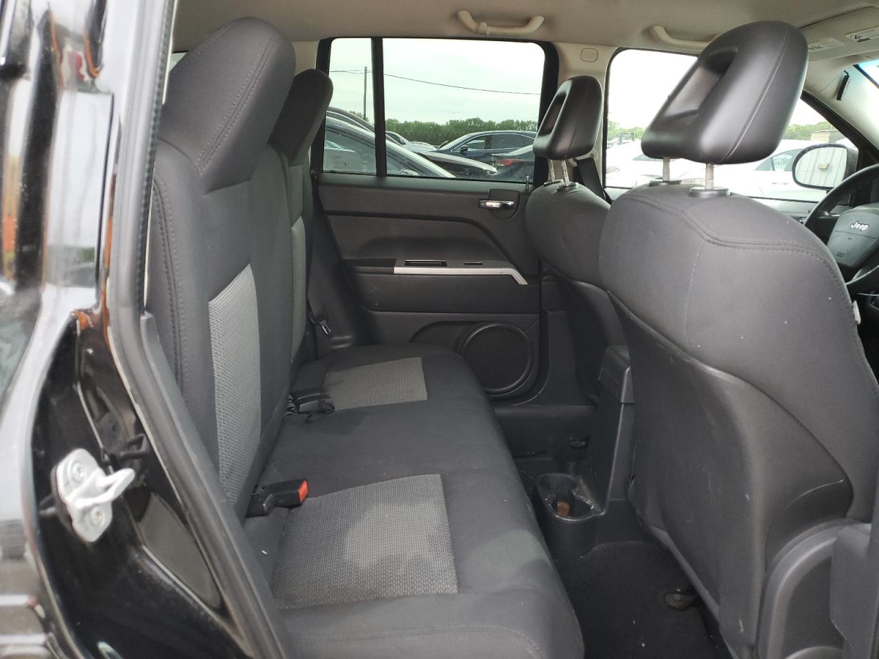 2008 Jeep Compass Sport VIN: 1J8FF47W68D577638 Lot: 53706584