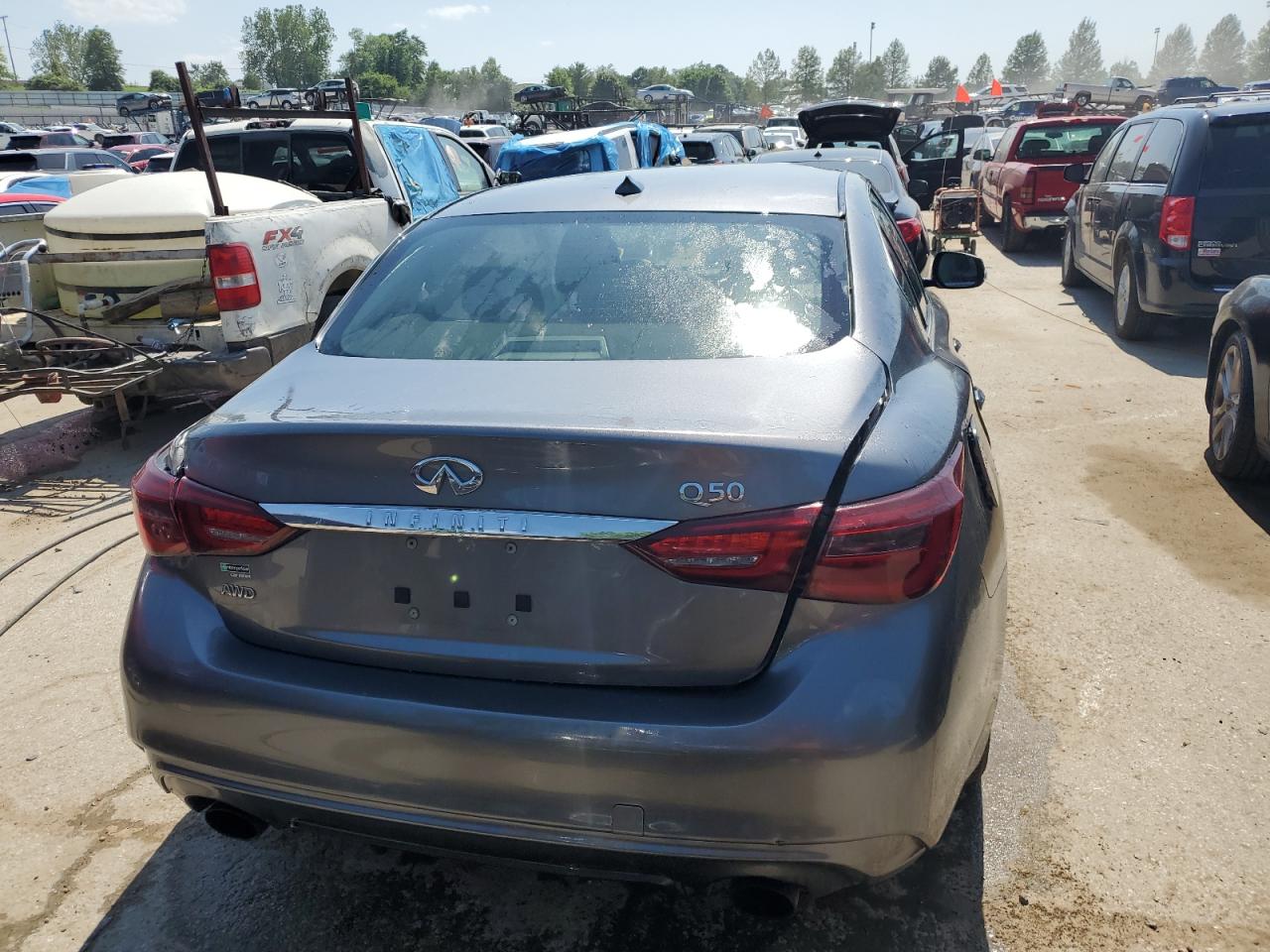 2018 Infiniti Q50 Luxe VIN: JN1EV7AR0JH437006 Lot: 55669424