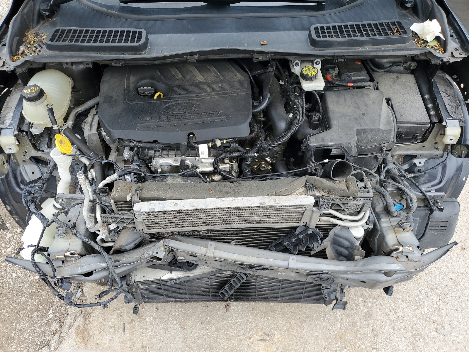 1FMCU9GD5HUD44325 2017 Ford Escape Se