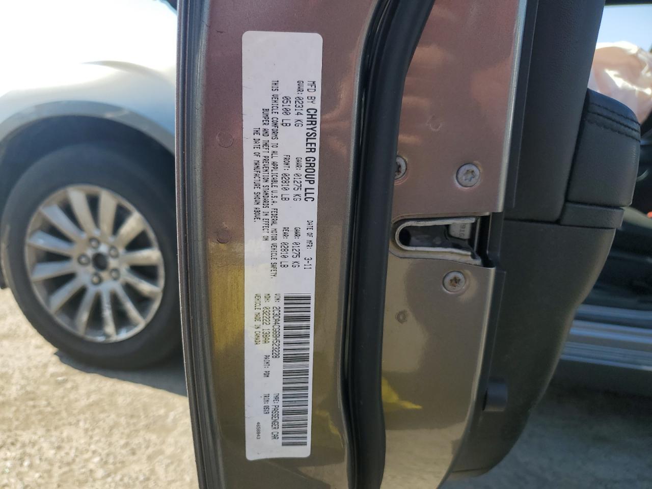 2011 Chrysler 300 VIN: 2C3CA4CG6BH523228 Lot: 56334394