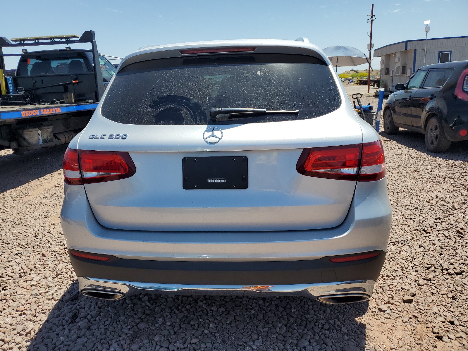 WDC0G4JB2HF206927 2017 Mercedes-Benz Glc 300