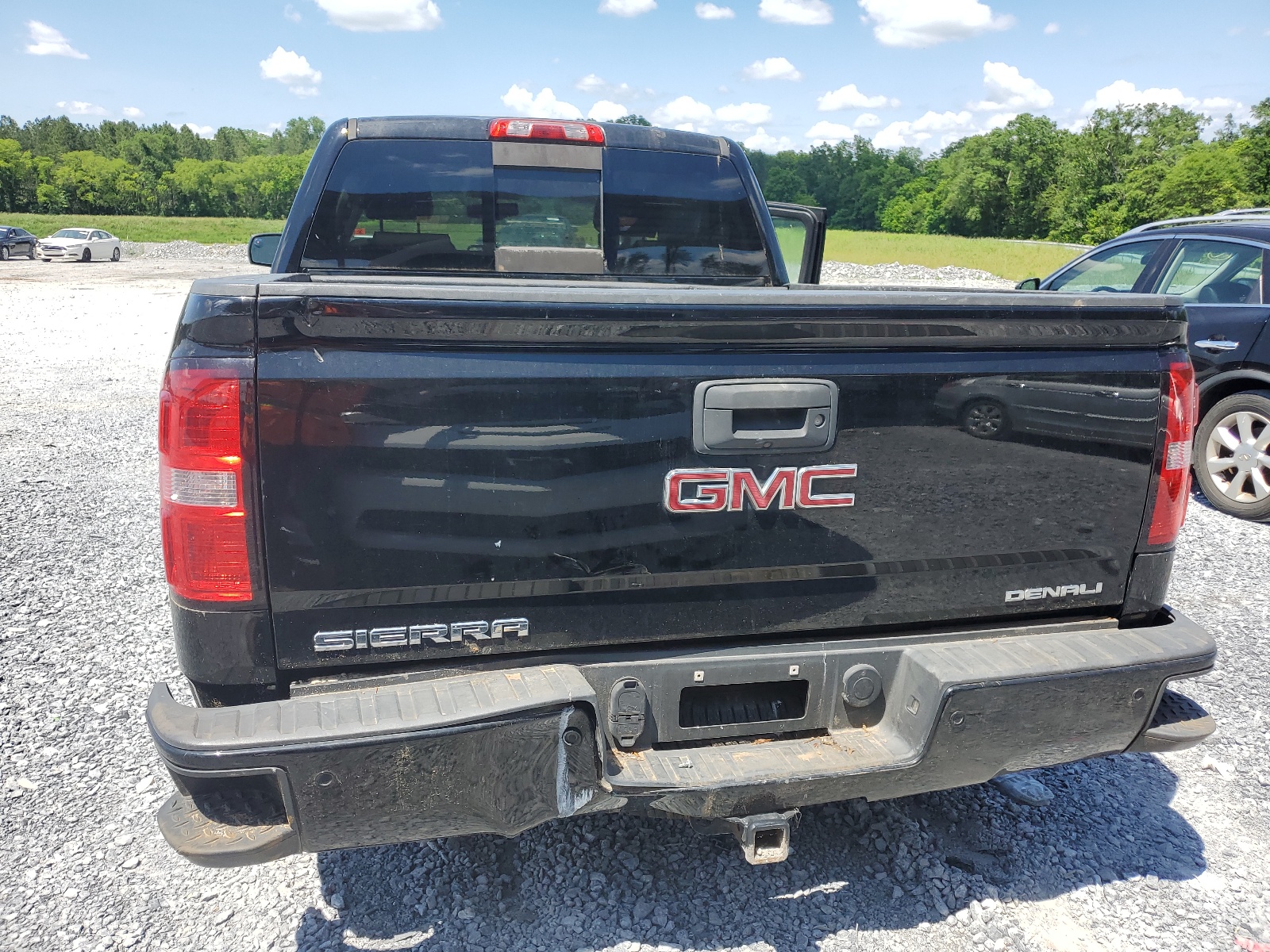 3GTP1WEJ5EG313628 2014 GMC Sierra C1500 Denali
