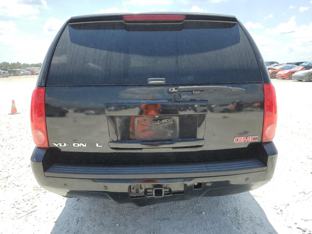 1GKS1KE02DR124027 2013 GMC Yukon Xl C1500 Slt