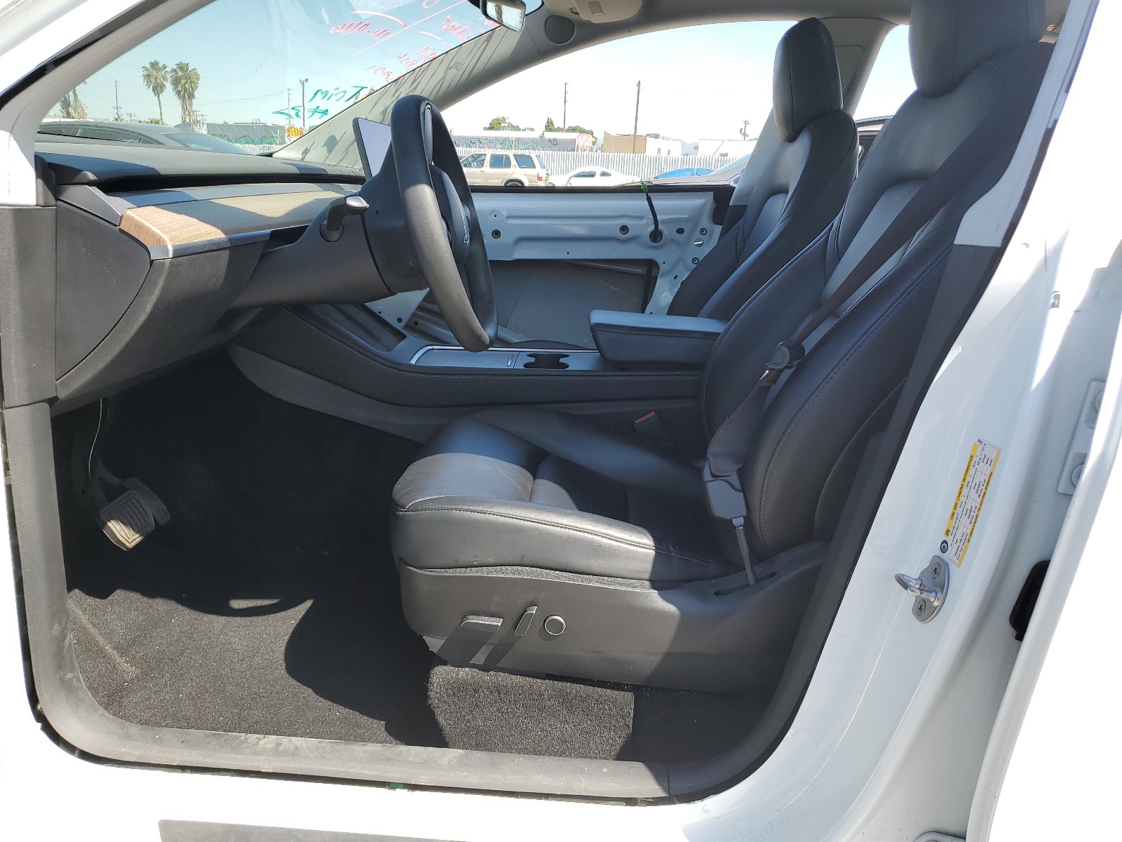 7SAYGDEE3NF359428 2022 Tesla Model Y