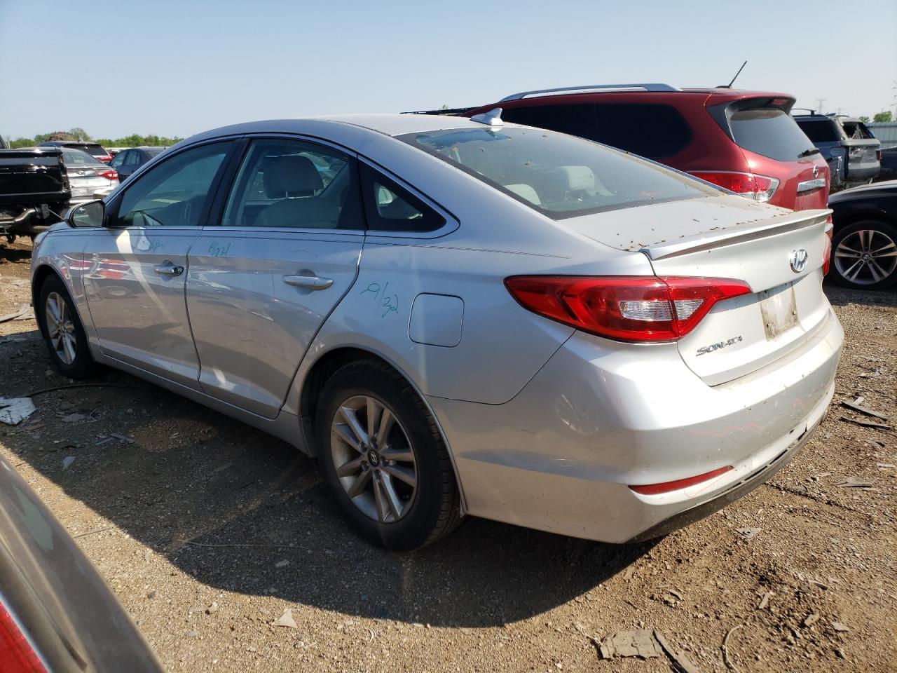 5NPE24AF4GH298608 2016 HYUNDAI SONATA - Image 2