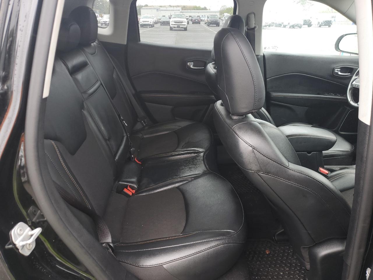 2019 Jeep Compass Latitude VIN: 3C4NJDBB8KT839263 Lot: 51366904