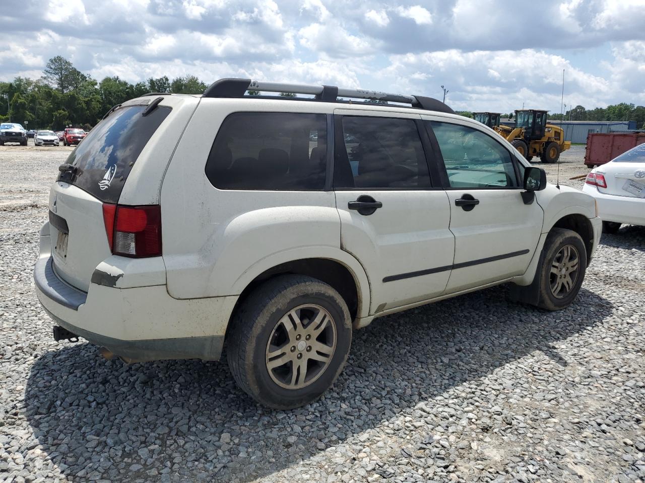 2006 Mitsubishi Endeavor - Image 3