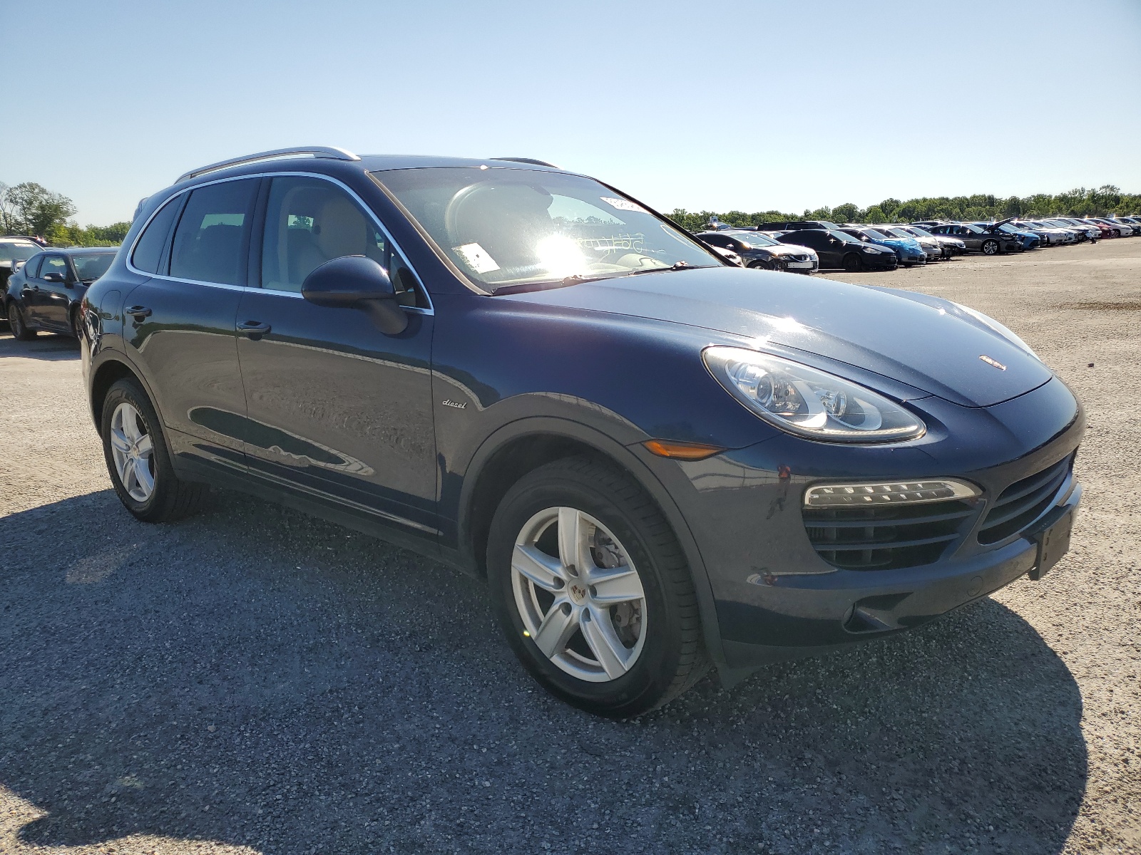 2013 Porsche Cayenne vin: WP1AF2A24DLA25243