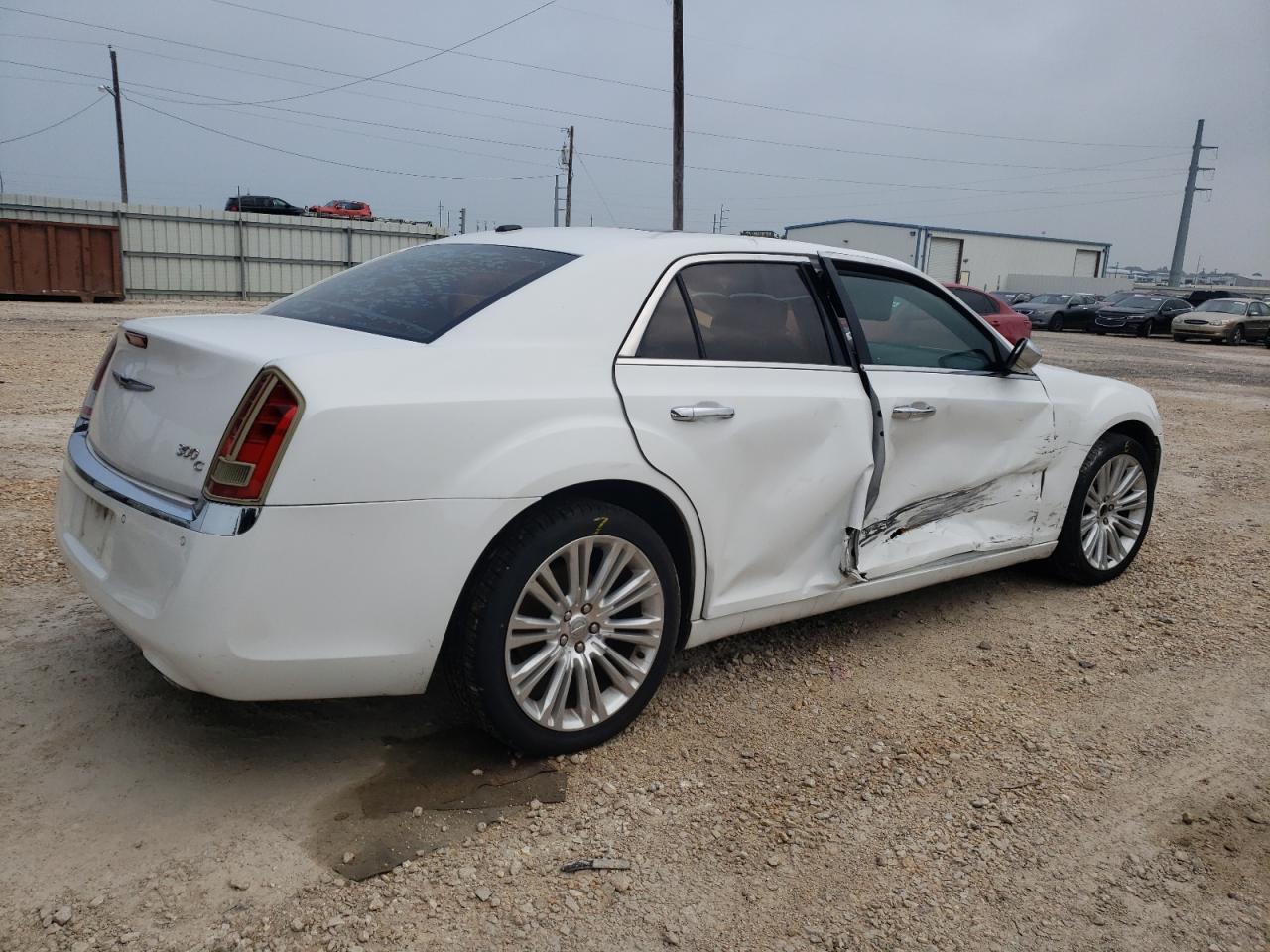 2011 Chrysler 300C white null gas 2C3CA6CT6BH522993 photo #4