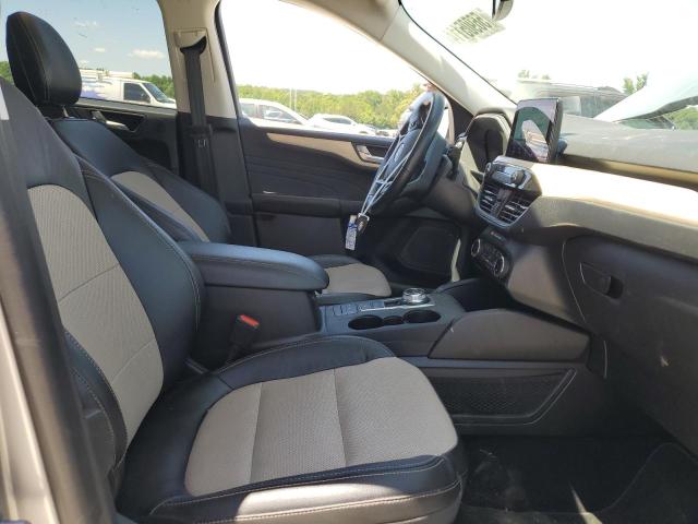  FORD ESCAPE 2022 Серебристый