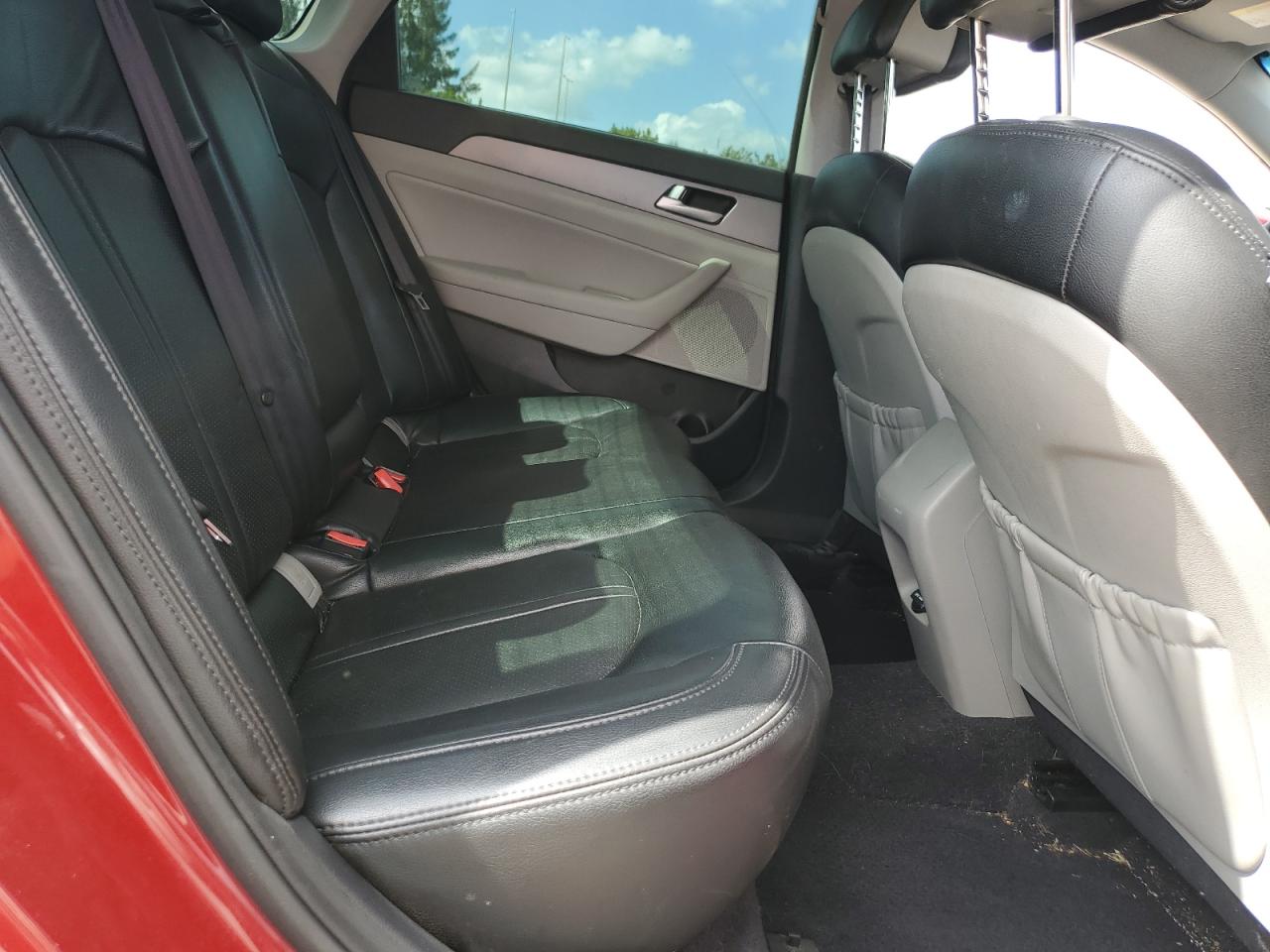 2016 Hyundai Sonata - Image 10
