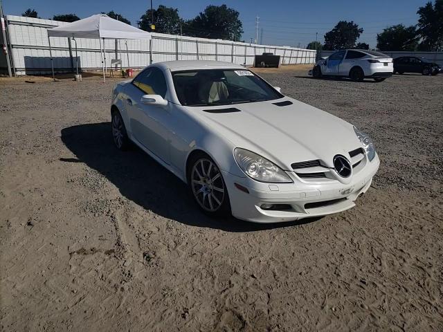 2008 Mercedes-Benz Slk 350 VIN: WDBWK56F18F173322 Lot: 56918624