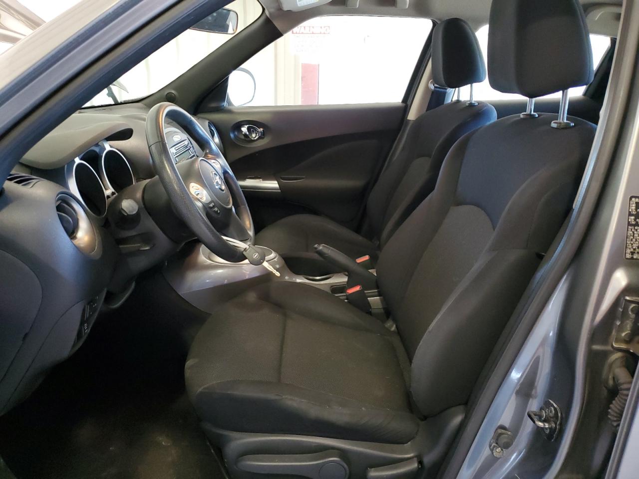 2011 Nissan Juke S VIN: JN8AF5MV8BT007418 Lot: 57296124