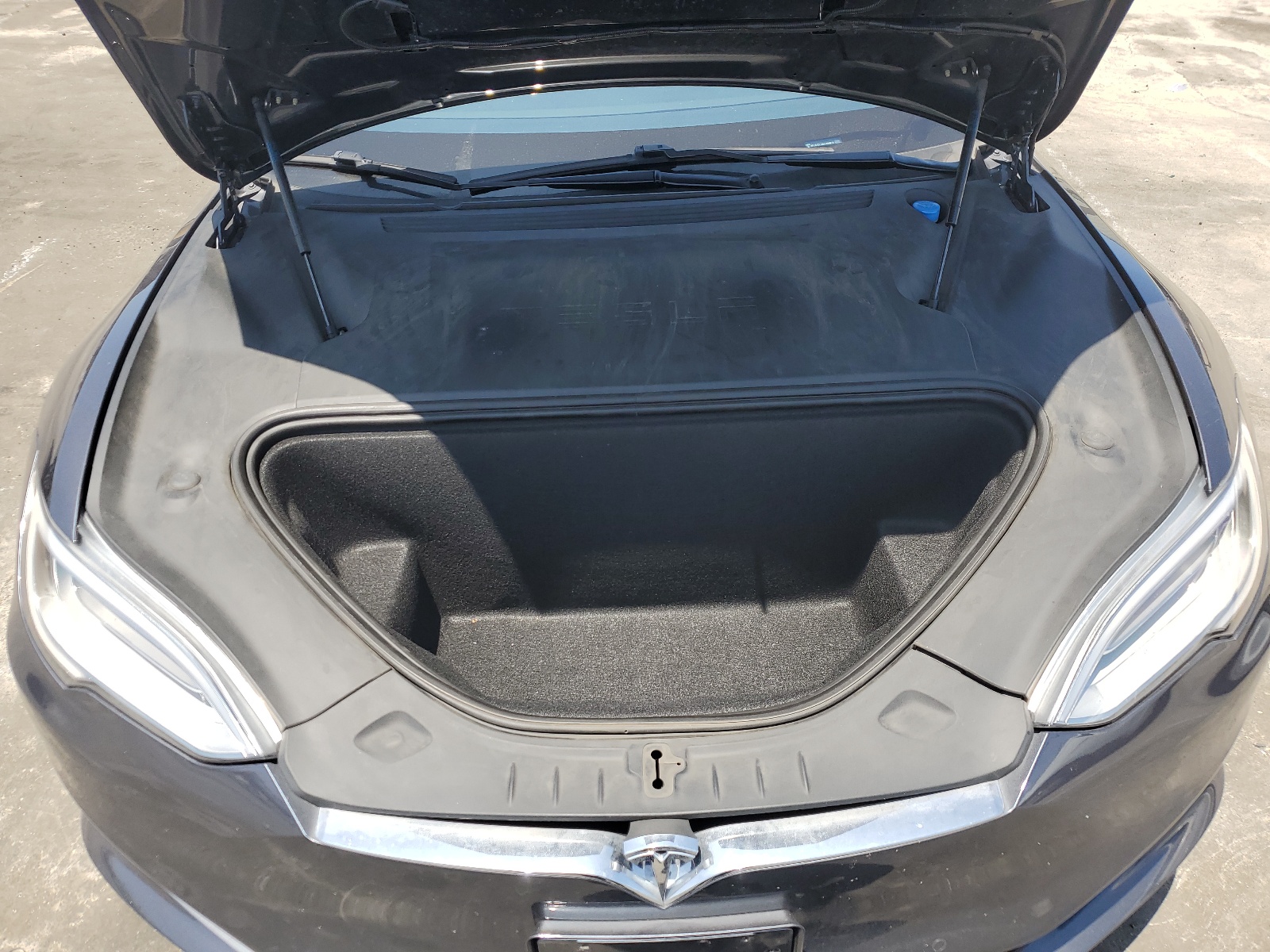 5YJSA1E48KF330920 2019 Tesla Model S