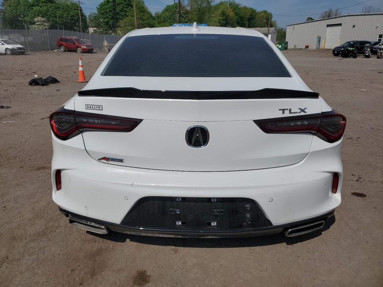 2022 Acura Tlx Tech A VIN: 19UUB5F53NA000833 Lot: 52870594