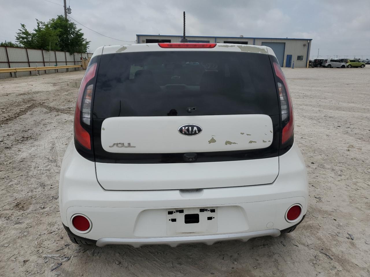 2018 Kia Soul + VIN: KNDJP3A51J7538131 Lot: 53791644