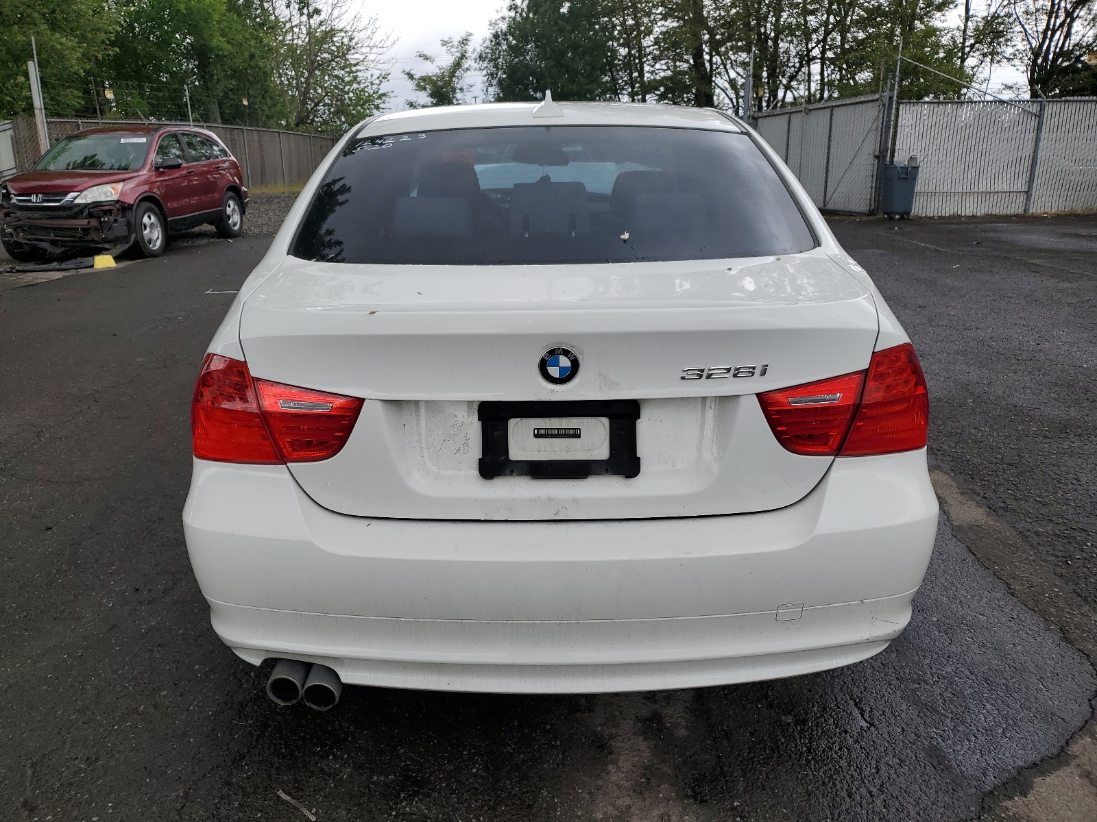 WBAPK7C5XAA462521 2010 BMW 328 Xi