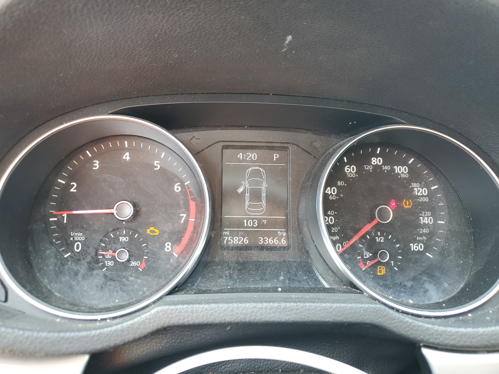 1VWAA7A34JC021661 2018 Volkswagen Passat S