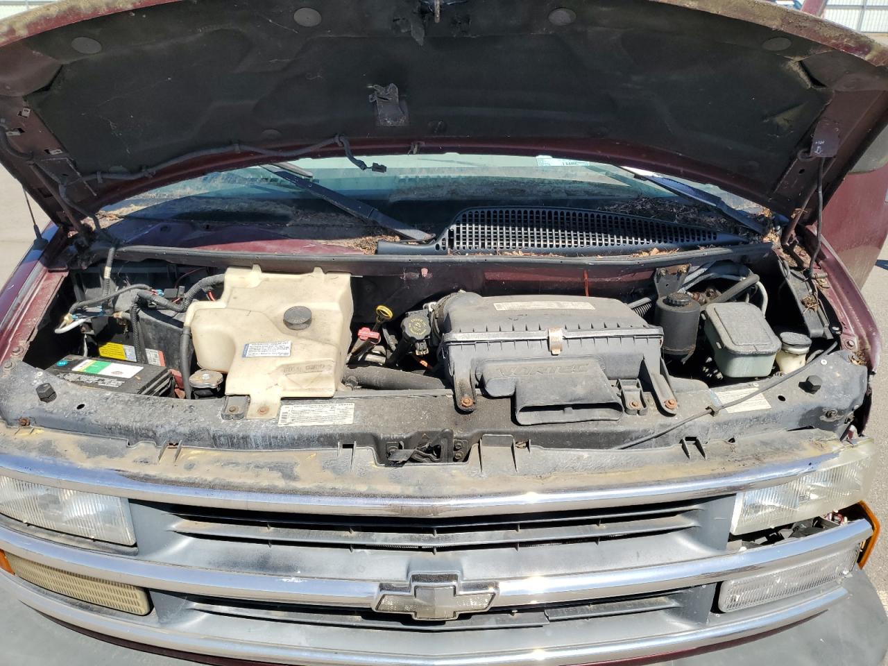 1997 Chevrolet Express G3500 VIN: 1GAHG39R5V1103684 Lot: 54015054