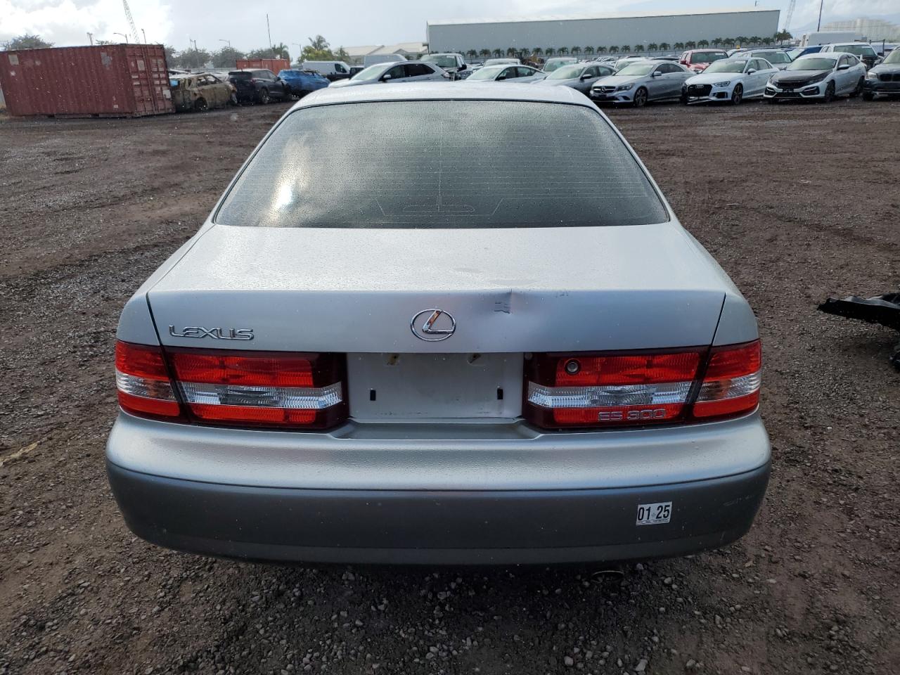 2000 Lexus Es 300 VIN: JT8BF28G0Y0261465 Lot: 55134104