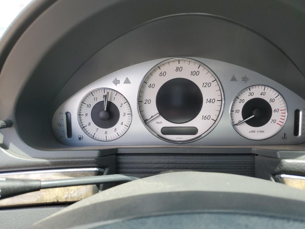 2003 Mercedes-Benz E 500 VIN: WDBUF70J33A361138 Lot: 54852134