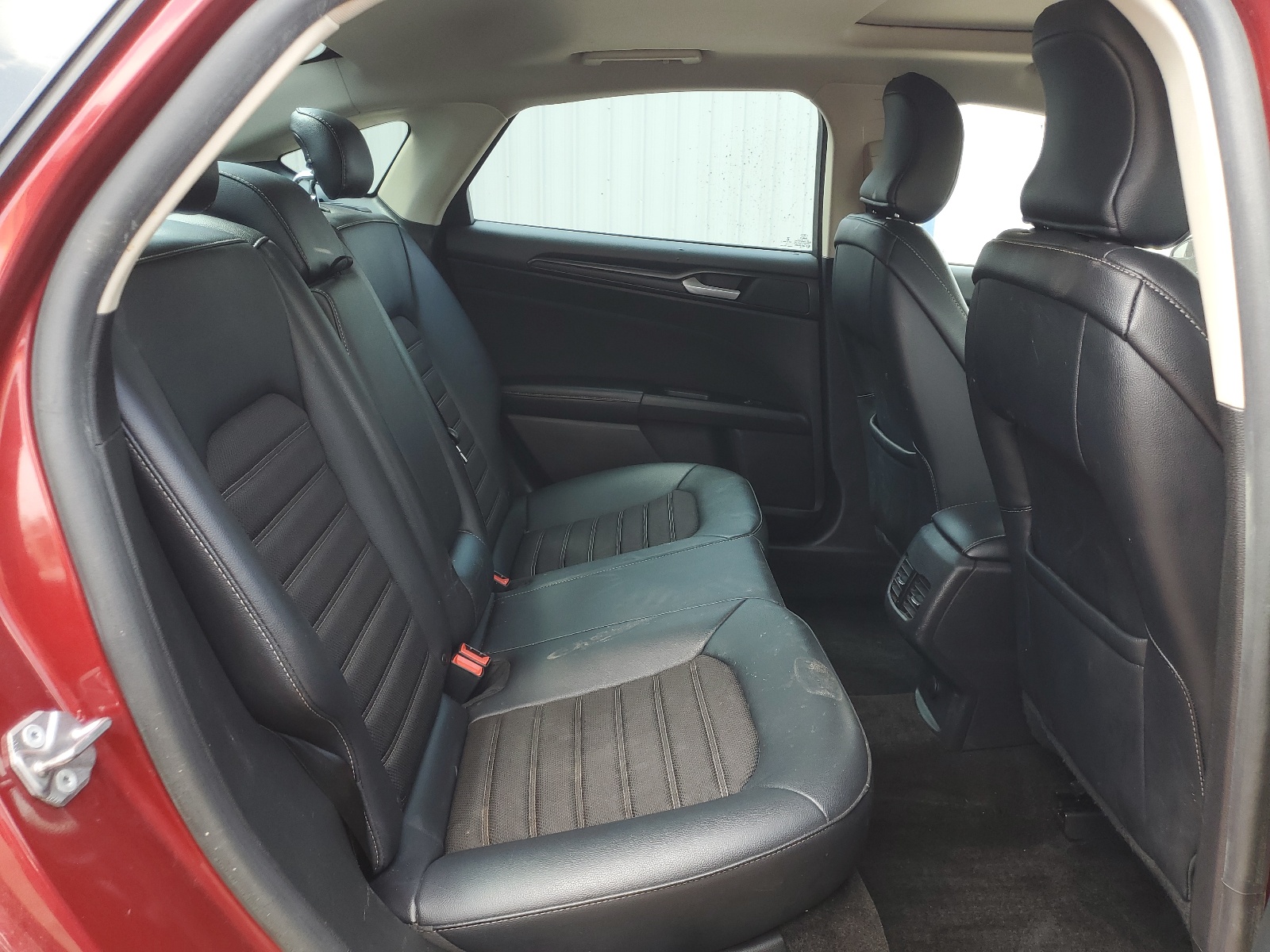 3FA6P0H73JR190715 2018 Ford Fusion Se