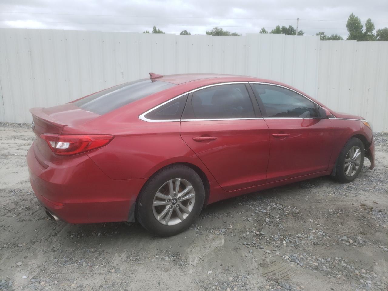2017 Hyundai Sonata - Image 3