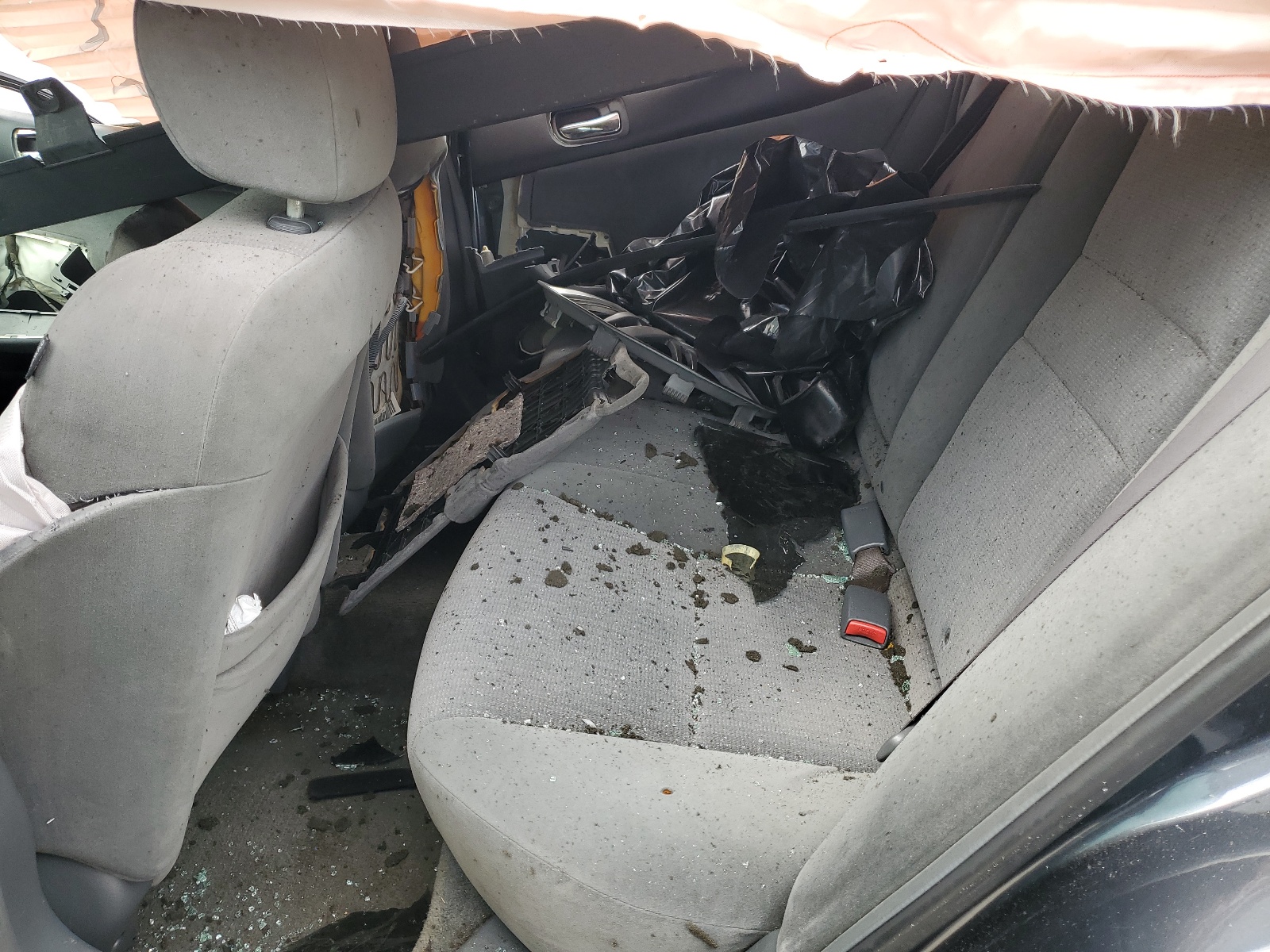 1HGCM56435A005012 2005 Honda Accord Lx