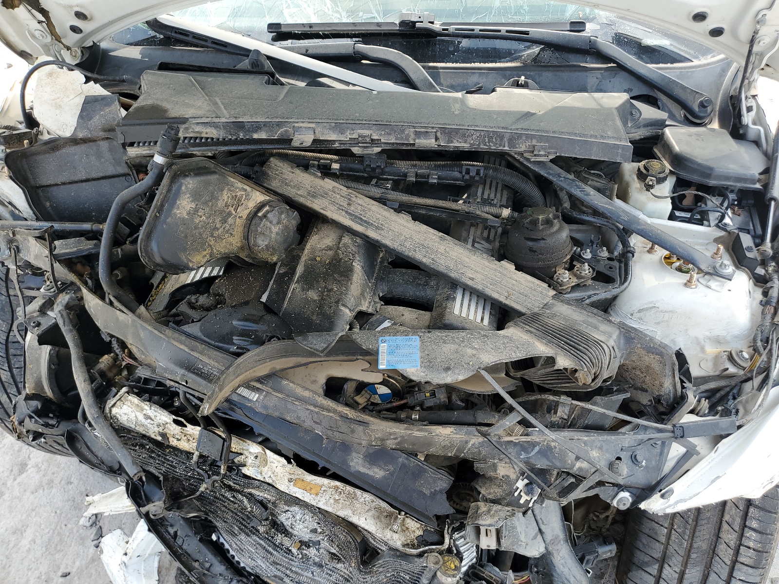 WBAVA37578NL44667 2008 BMW 328 I