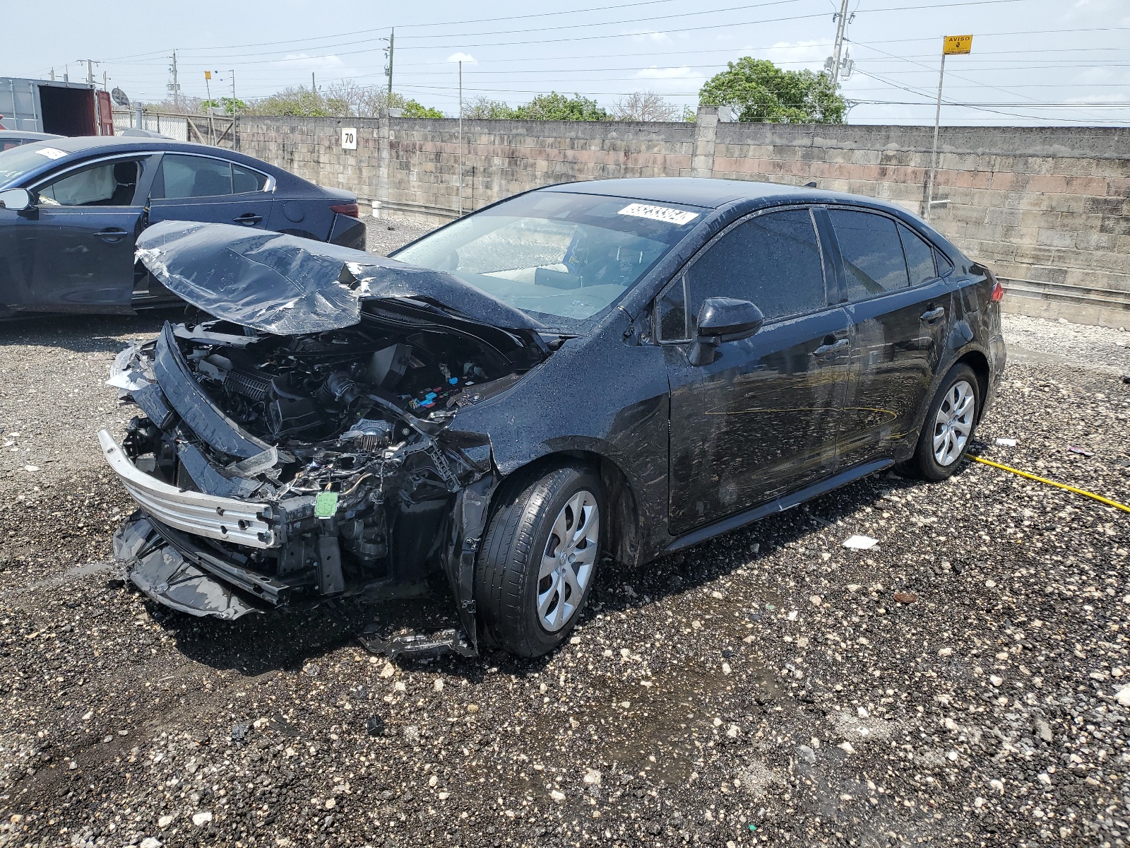 2020 Toyota Corolla Le vin: JTDEPRAE9LJ066321