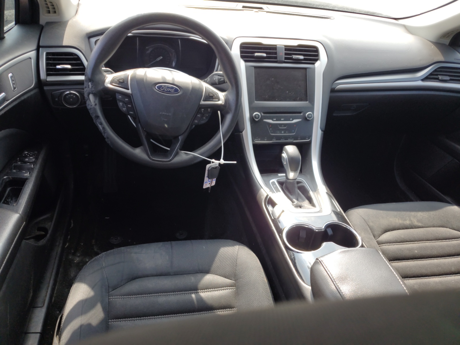 3FA6P0H71FR302676 2015 Ford Fusion Se