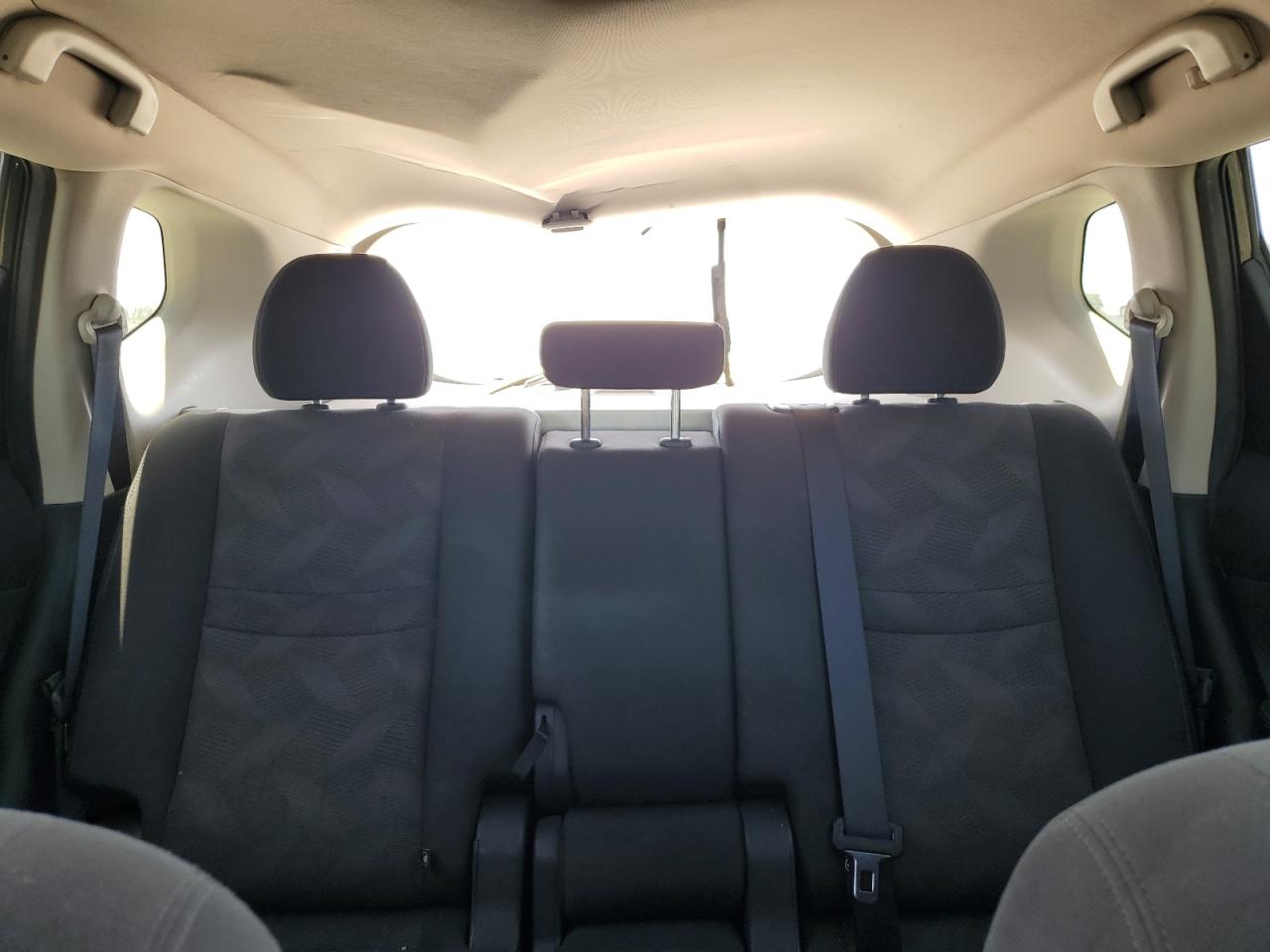 2016 Nissan Rogue S VIN: KNMAT2MT9GP734925 Lot: 55661474