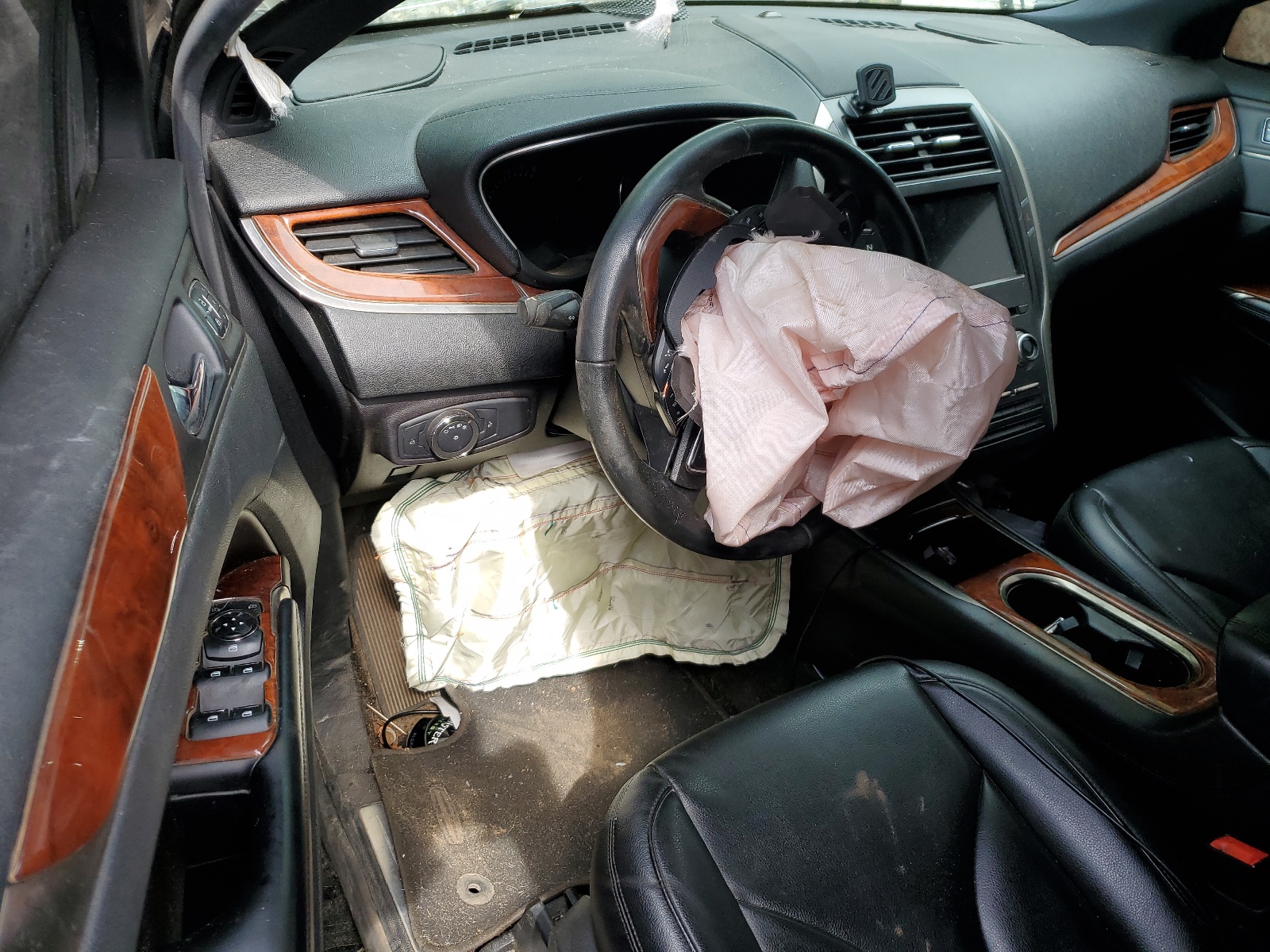 5LMCJ1C91GUJ19942 2016 Lincoln Mkc Premiere