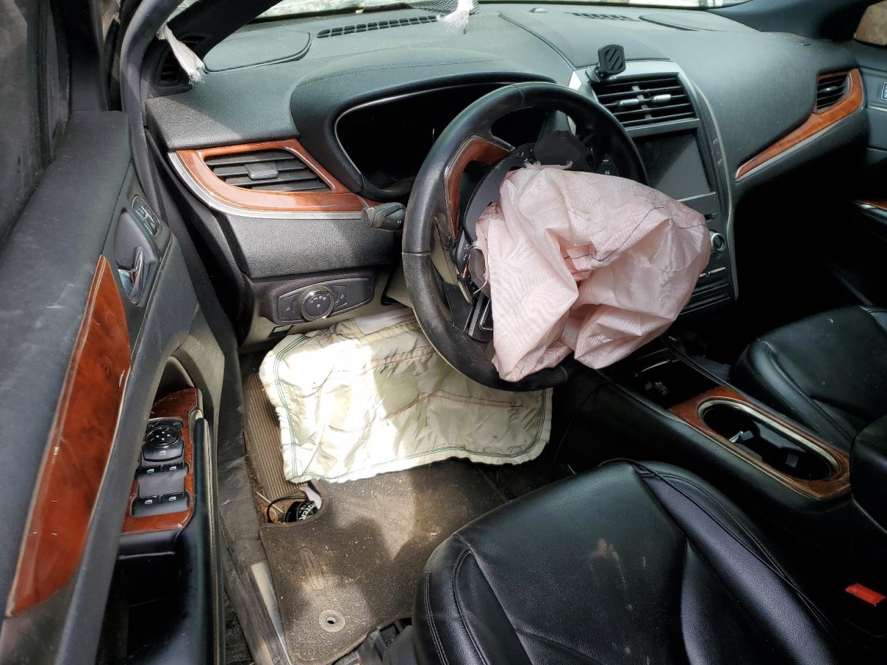 2016 Lincoln Mkc Premiere VIN: 5LMCJ1C91GUJ19942 Lot: 56911694